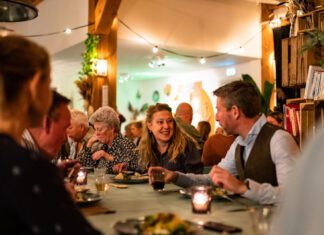 Comedy, culturele en culinaire ontdekkingstocht: bezoek de Tasty Tiengemeten